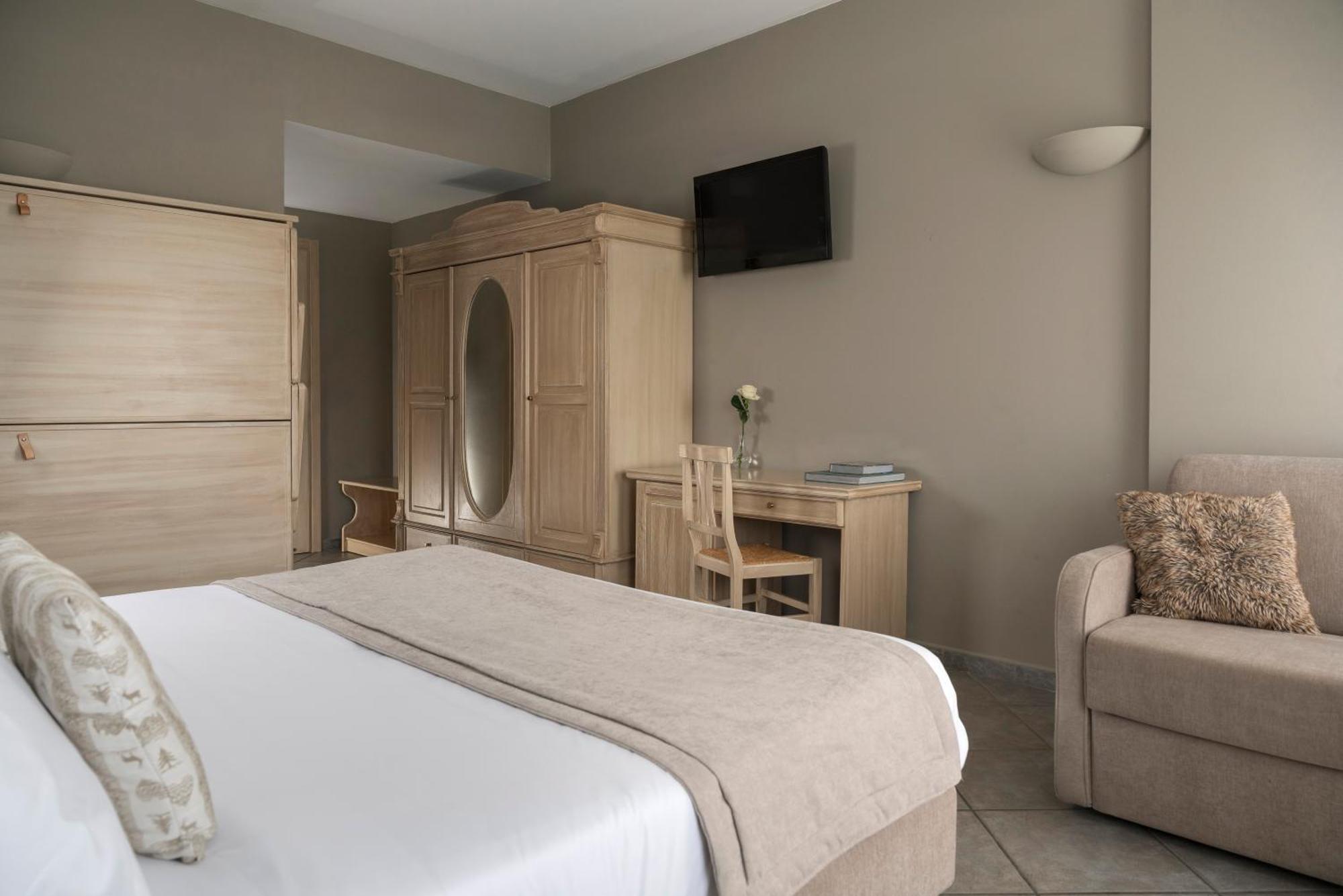 Hotel Don Luis Castel Di Sangro Extérieur photo
